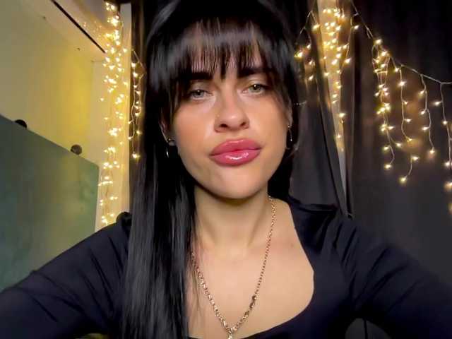 Anomaliya's BongaCams show and profile