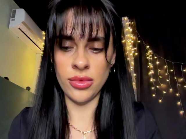 Anomaliya's BongaCams show and profile