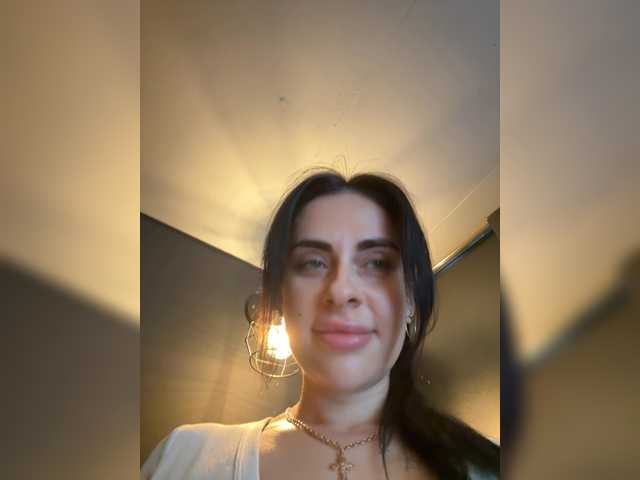Anomaliya live cam on BongaCams