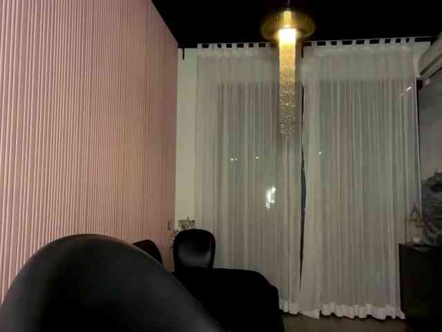 madeinUKRAINEEEEE webcam