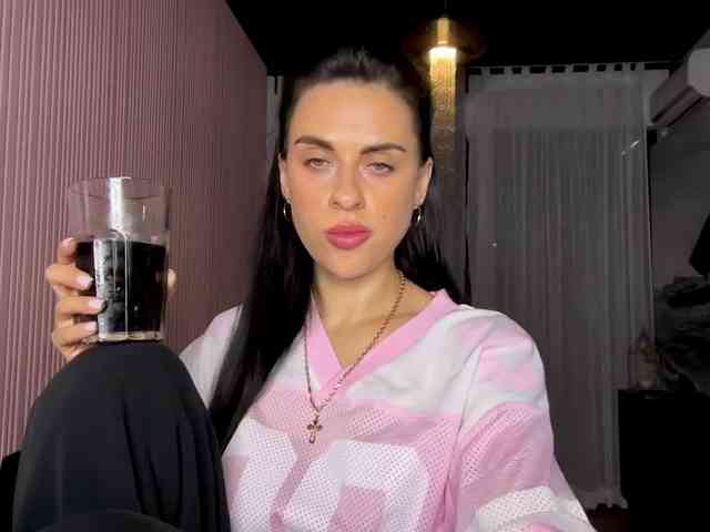 madeinUKRAINEEEEE webcam