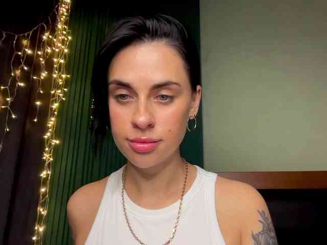 01TTTTTTTTT webcam