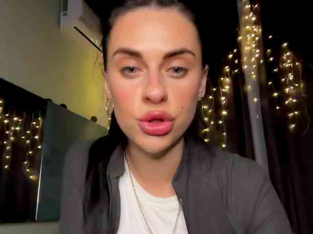 Taatiaana webcam