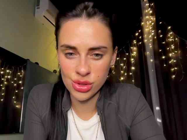 Taatiaana webcam
