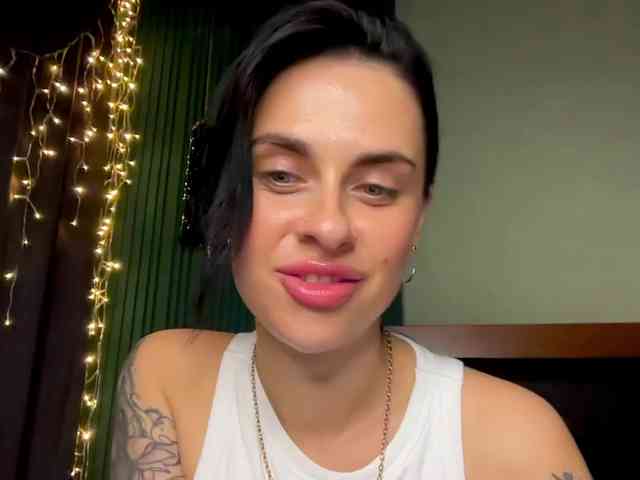 01TTTTTTTTT webcam