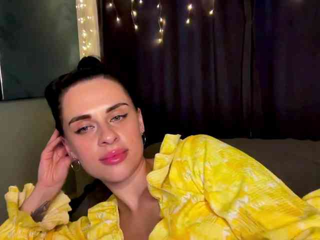 madeinUKRAINEEEEE webcam