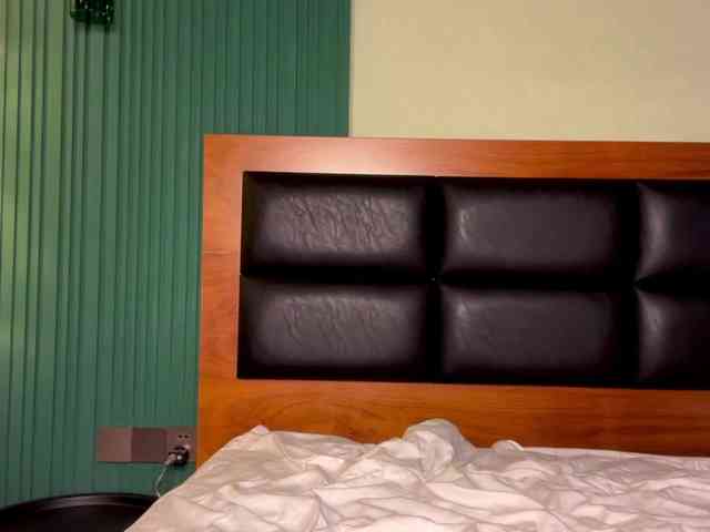 01TTTTTTTTT webcam