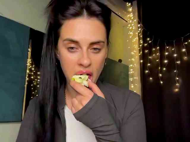 Taatiaana webcam