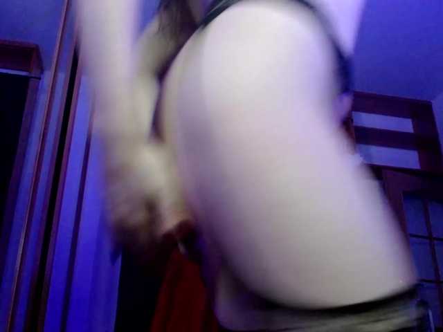bluerose99 live webcam show