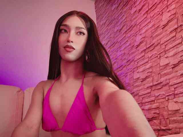 xPrincessa Live Webcam on BongaCams