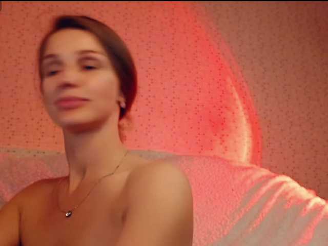 -MAlVINKA- live cam on BongaCams