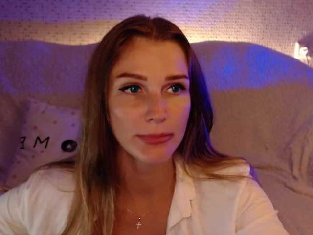 -MAlVINKA- live cam on BongaCams