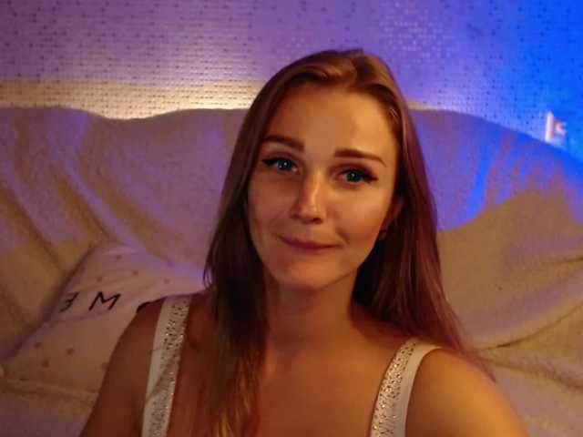 -MAlVINKA- live cam on BongaCams