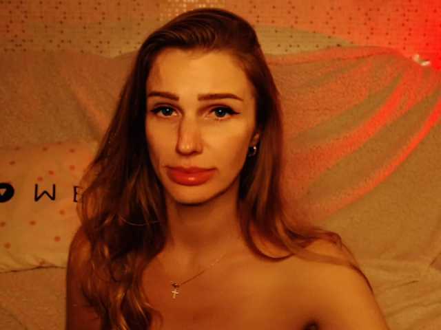 -MAlVINKA- live cam on BongaCams
