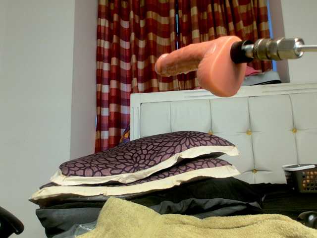 Candbody live cam preview