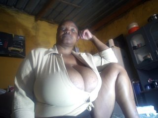 Melonboobs1's Live Webcam