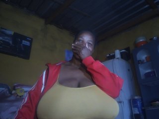 Melonboobs1's Live Webcam