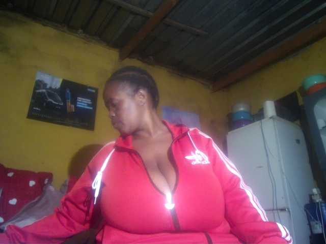 Melonboobs1's BongaCams show and profile