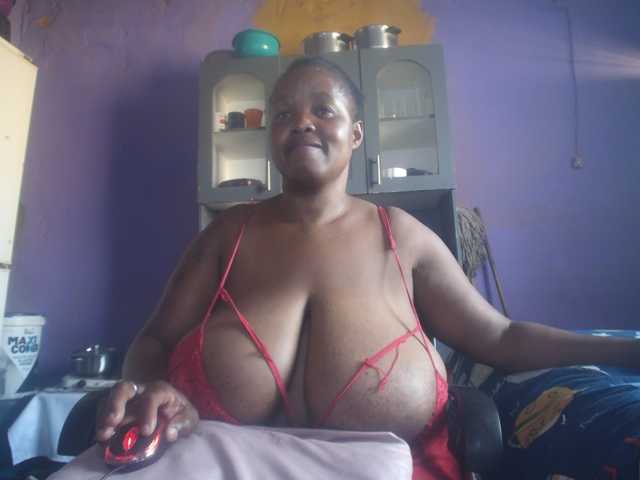 Melonboobs1