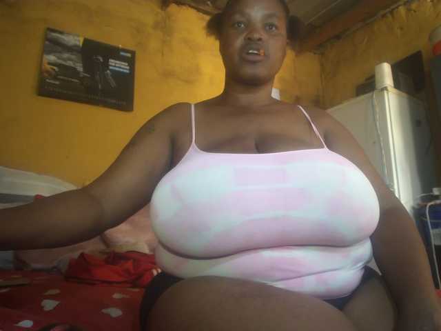 Melonboobs1