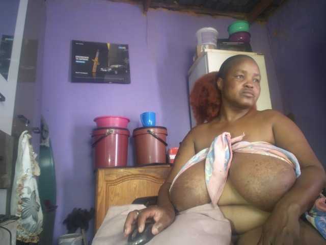 Melonboobs1
