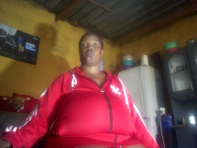 Melonboobs1's BongaCams show and profile