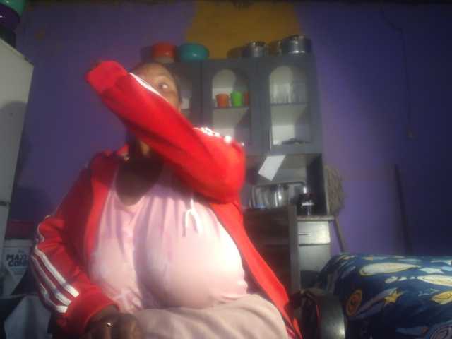 Melonboobs1 live cam on BongaCams