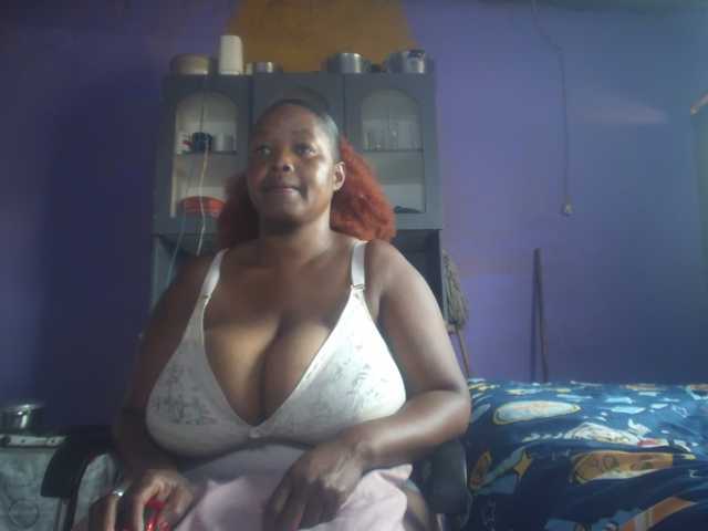 Melonboobs1