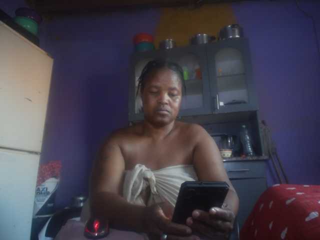 Melonboobs1 live cam on BongaCams