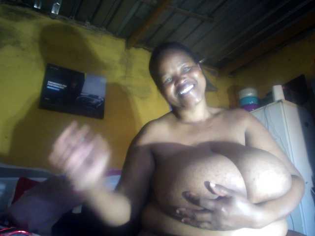 Melonboobs1