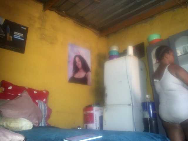 Melonboobs1's BongaCams show and profile