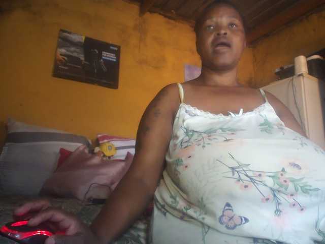 Melonboobs1 live cam on BongaCams