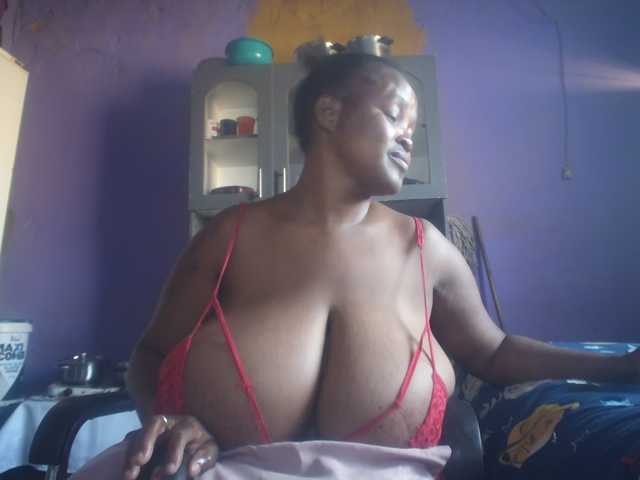 Melonboobs1 live cam preview