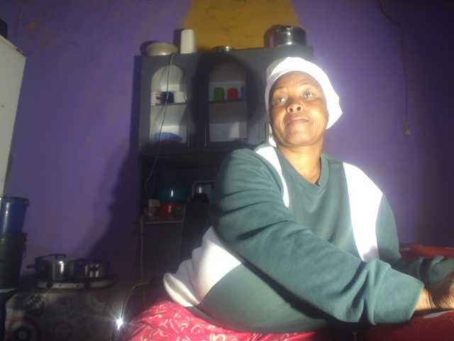 Melonboobs1 live cam preview