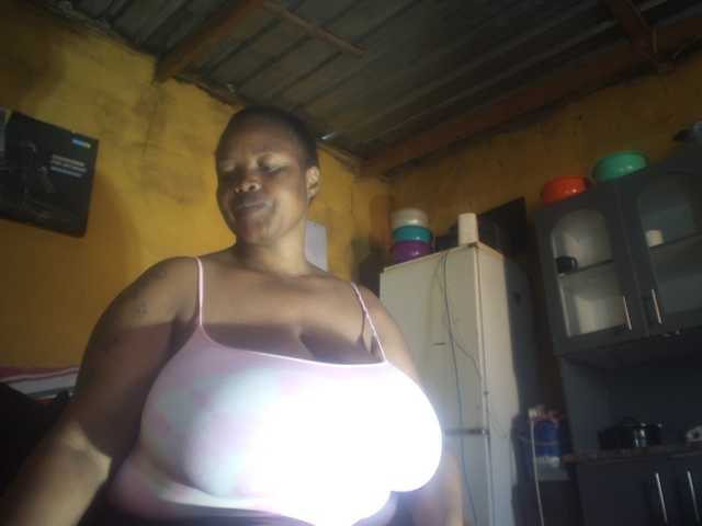 Melonboobs1