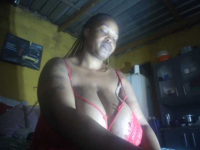 Melonboobs1