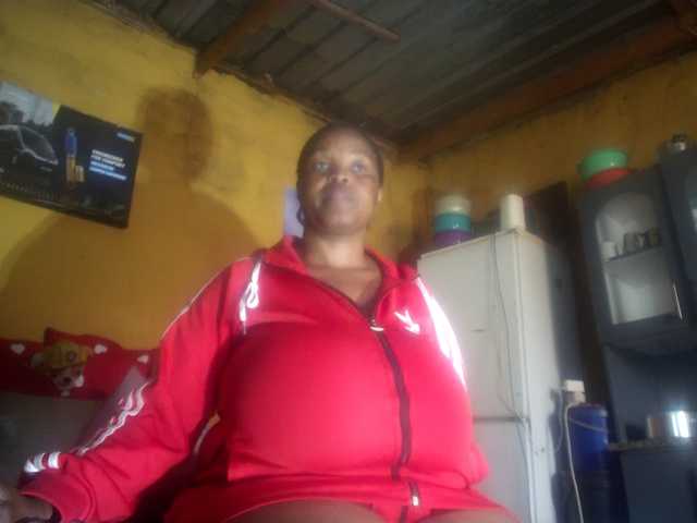 Melonboobs1's BongaCams show and profile