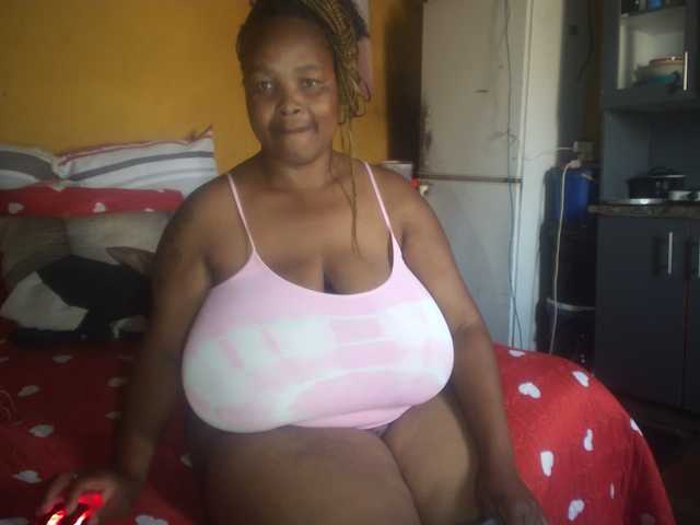 Melonboobs1