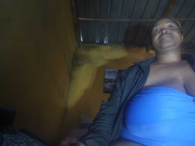 Melonboobs1 live cam on BongaCams