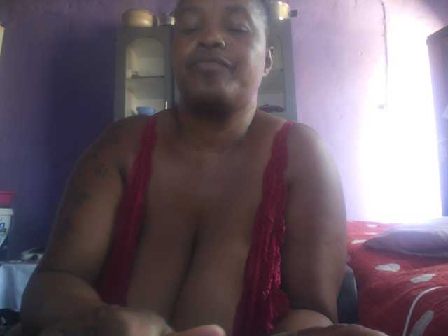 Melonboobs1 live cam preview