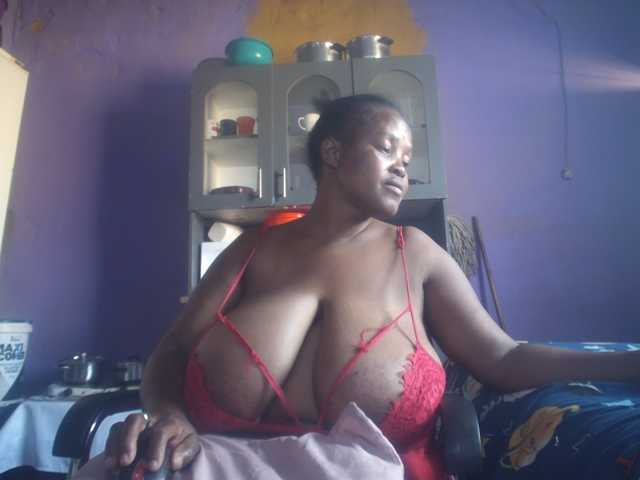Melonboobs1