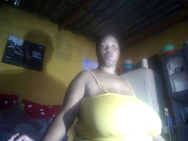 Melonboobs1's BongaCams show and profile