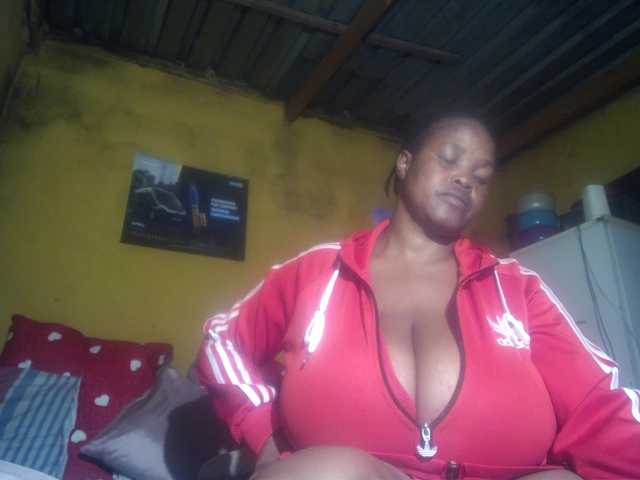 Melonboobs1's BongaCams show and profile