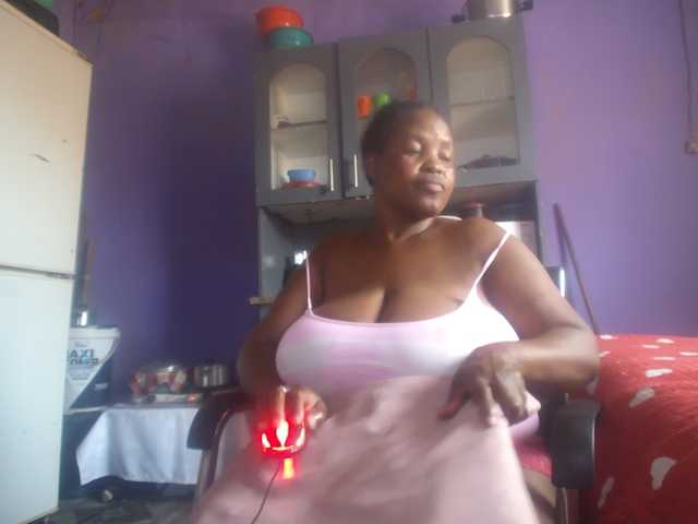 Melonboobs1