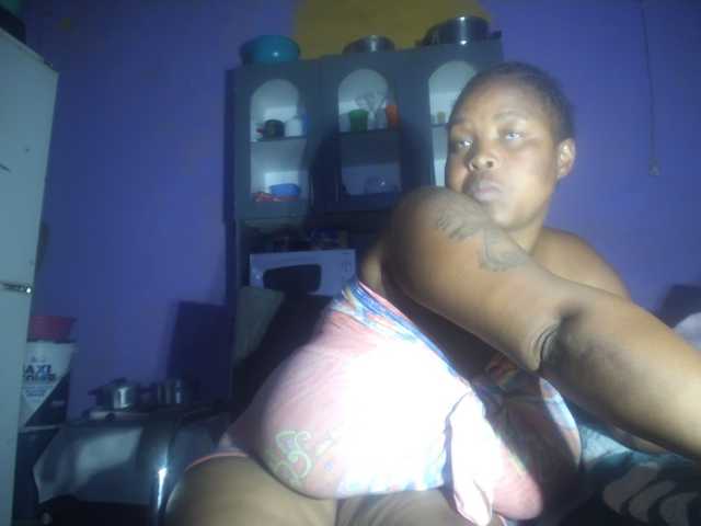 Melonboobs1 live cam on BongaCams