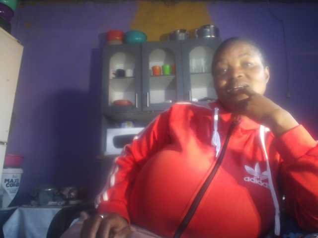 Melonboobs1 live cam on BongaCams