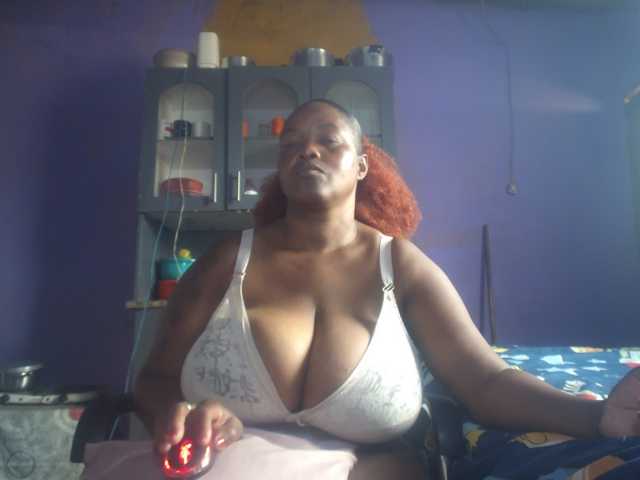 Melonboobs1