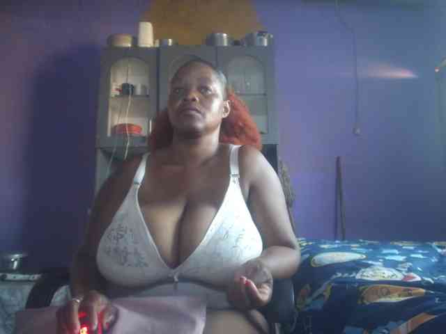 Melonboobs1 webcam