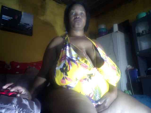 Melonboobs1 webcam
