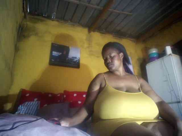 Melonboobs1 webcam